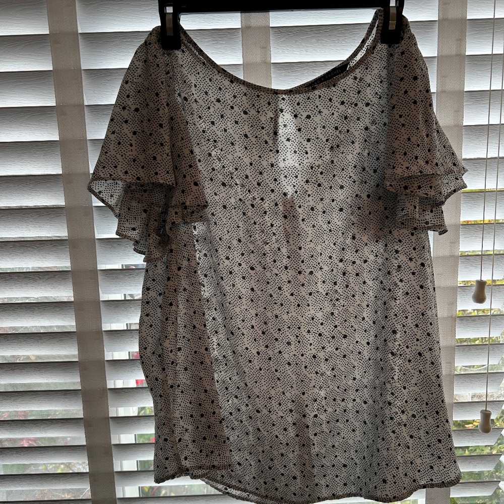 Zac & Rachel women’s polka dot blouse - L